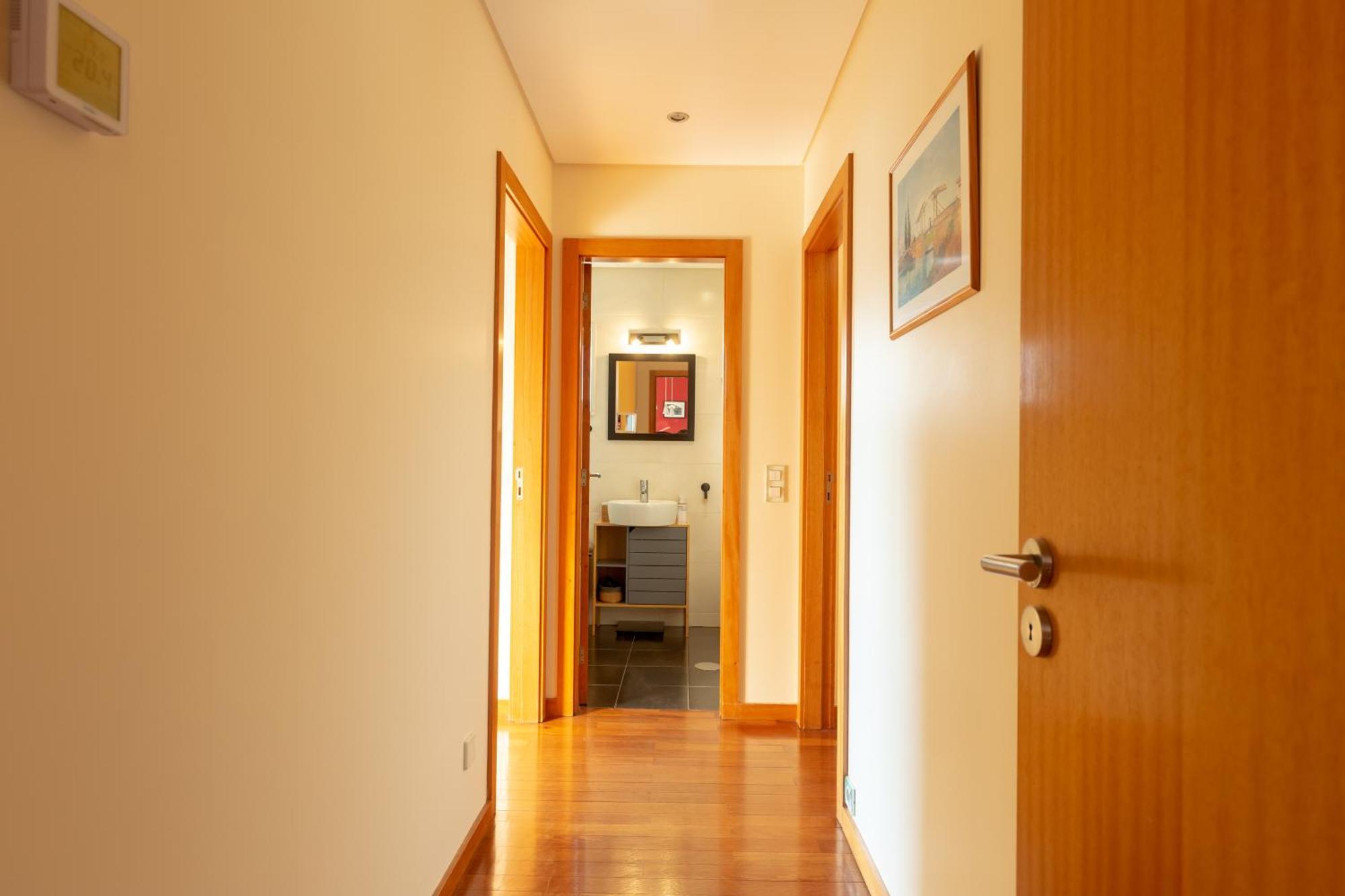 Francos Relaxing Apartment By The Metro Porto Ngoại thất bức ảnh